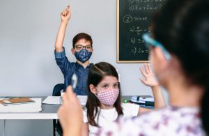 students with masks on in class 